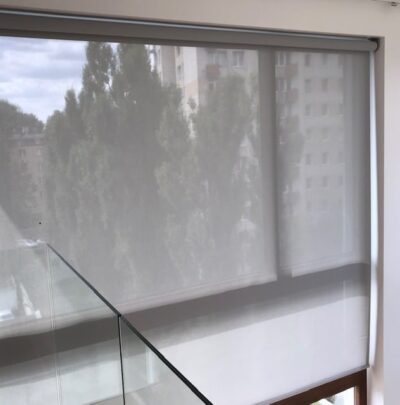 Roleta wewnętrzna elektryczna wolnowisząca - tkanina screen 3% - nasze realizacje