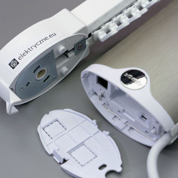 Napęd zasłon Glydea Ultra RTS