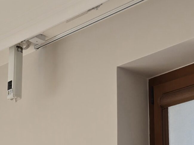 Szyna z napędem AOK